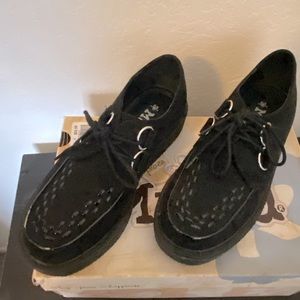 Black shoes, size 6 1/2, Mudd